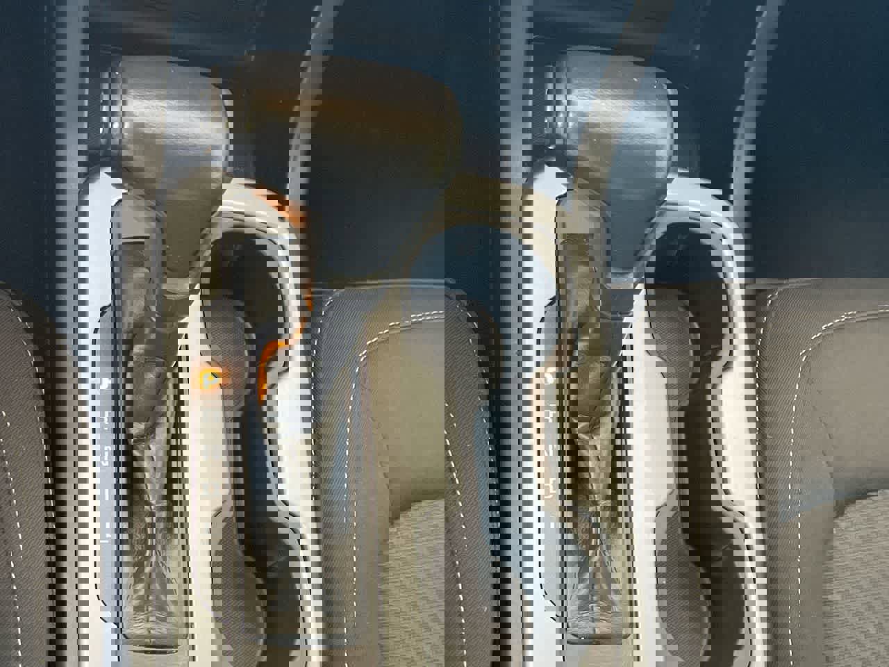 Used 2017 Chevrolet Colorado LT image 20