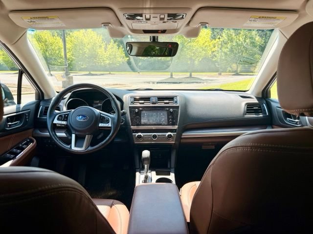 Used 2017 Subaru Outback 2.5i Touring w/ Popular Package #5A AWD/4WD image 24
