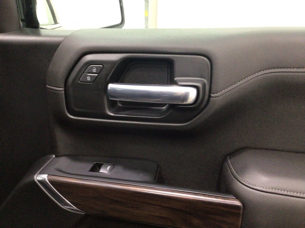 Used 2019 GMC Sierra 1500 SLT w/ SLT Convenience Package image 32