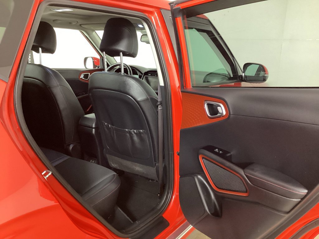 Used 2024 Kia Soul GT-Line w/ GT-Line Technology Package FWD image 24