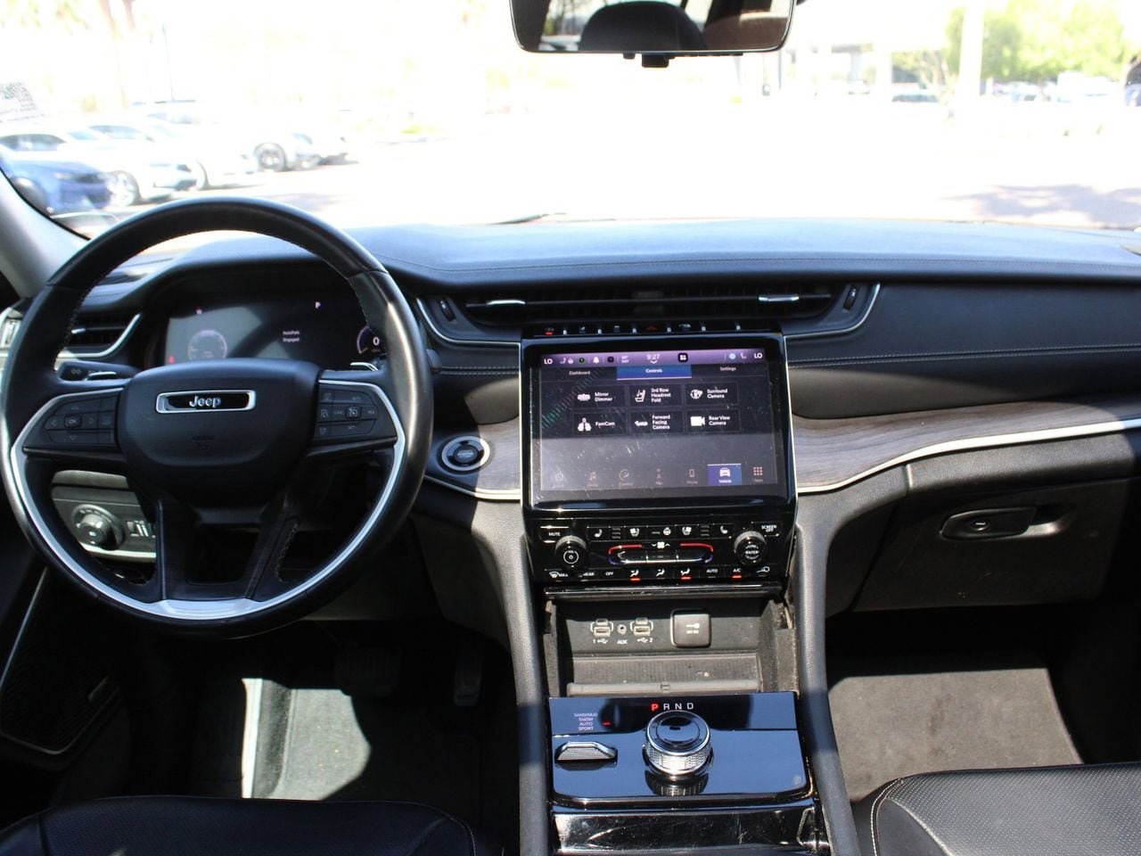 Used 2022 Jeep Grand Cherokee L Limited w/ Luxury Tech Group II AWD/4WD image 15