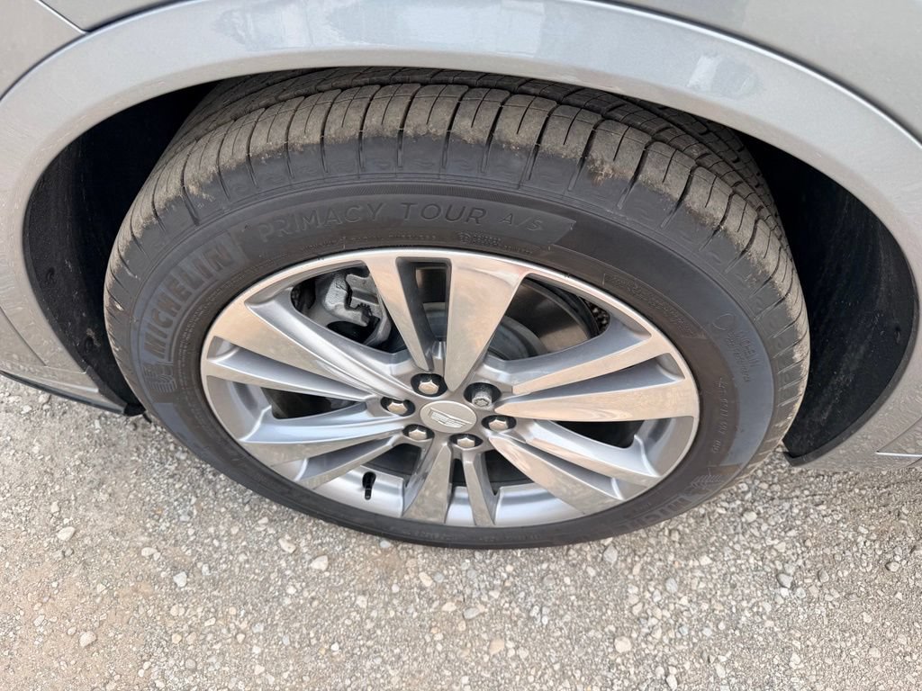 Used 2023 Cadillac XT6 Premium Luxury FWD image 18