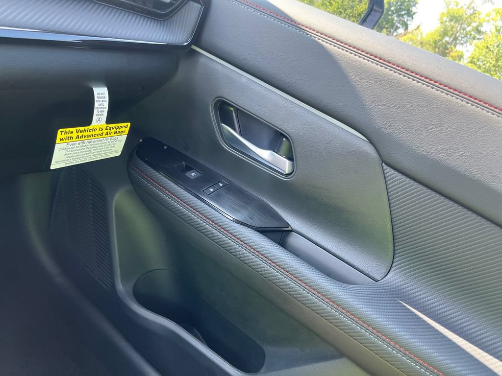 New 2027 Nissan Kicks SR w/ Cold Weather Package FWD image 44