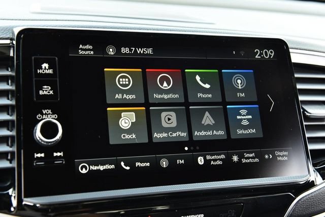 New 2026 Honda Ridgeline Black Edition image 17