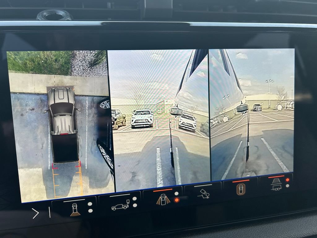 Certified 2025 GMC Sierra 2500 AT4 AWD/4WD image 31