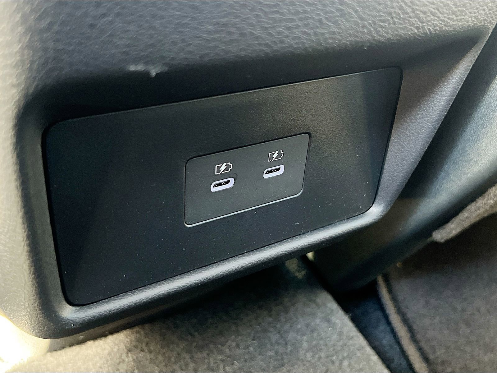 New 2026 Nissan Rogue SV FWD image 24