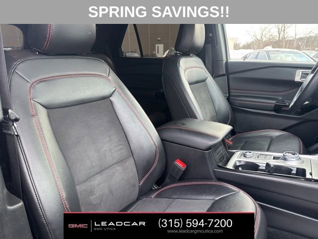 Used 2024 Ford Explorer ST-Line w/ Class IV Trailer Tow Package image 12