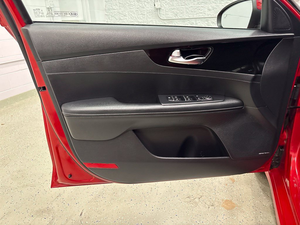 Used 2021 Kia Forte EX FWD image 15
