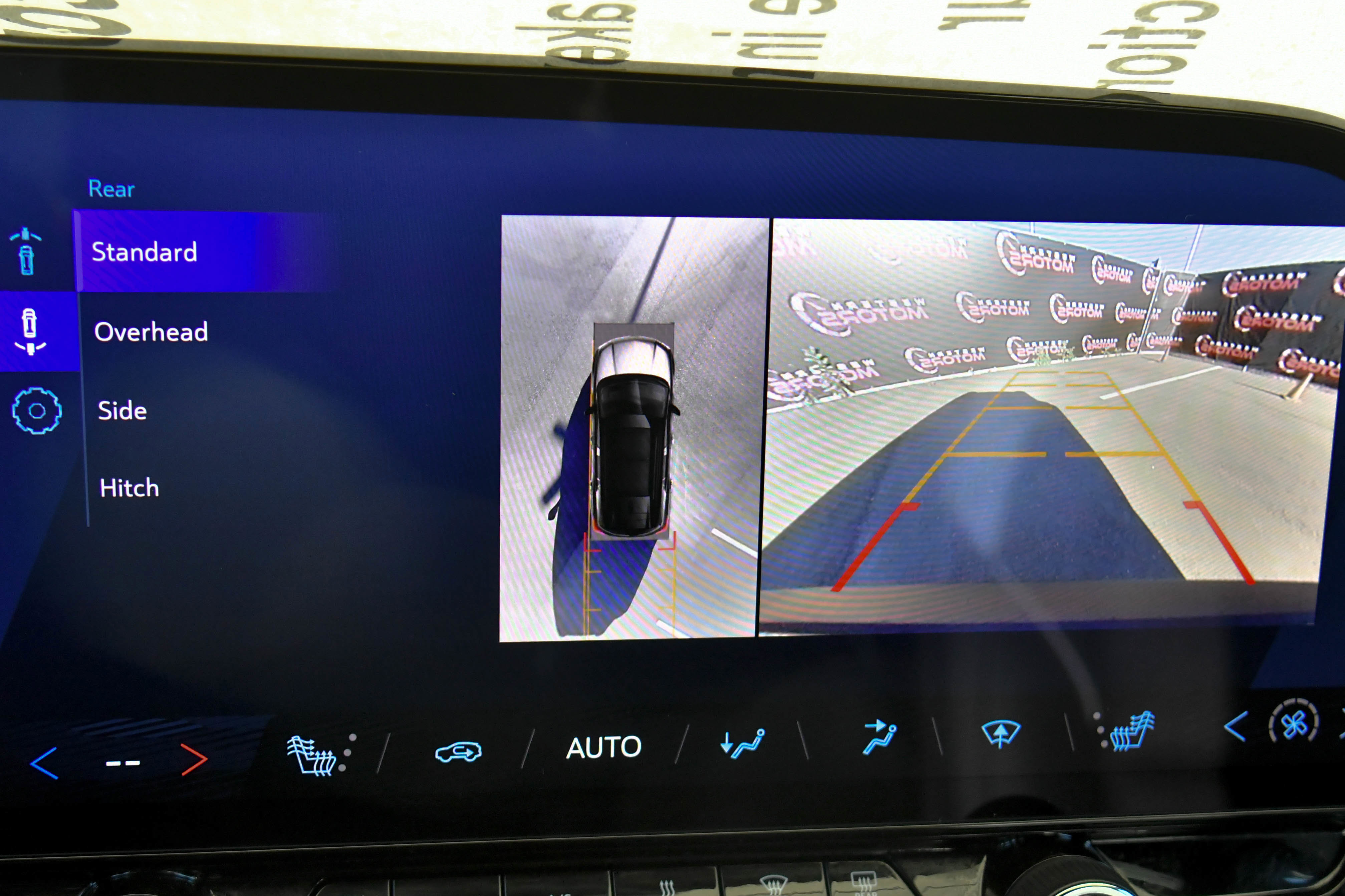 Used 2024 Chevrolet Blazer EV LT image 18