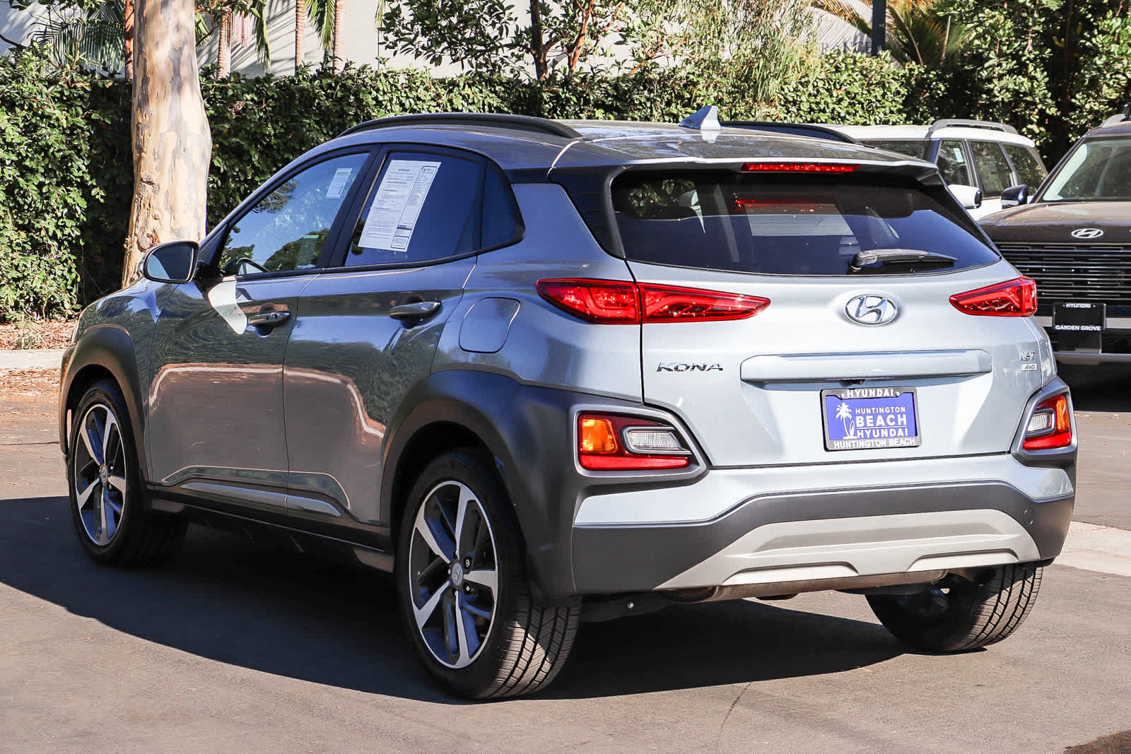 Used 2021 Hyundai Kona Limited w/ Cargo Package AWD/4WD image 6