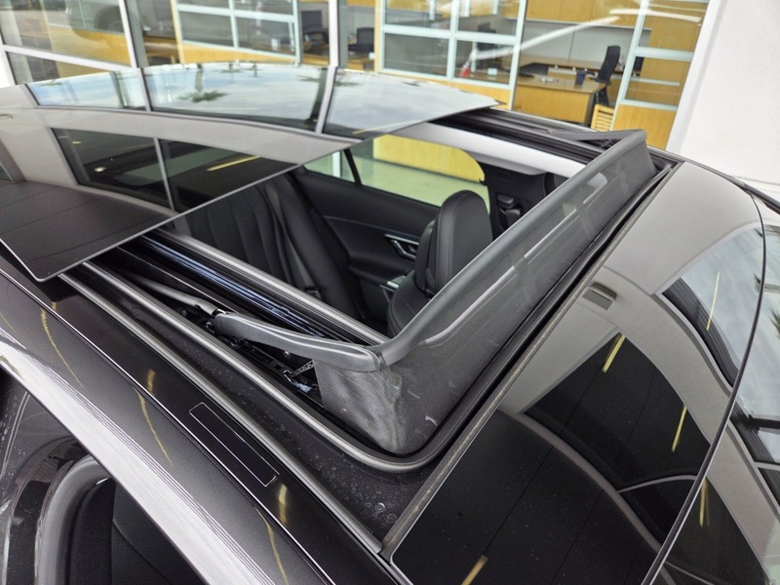 New 2026 Mercedes-Benz E 350 Sedan image 18