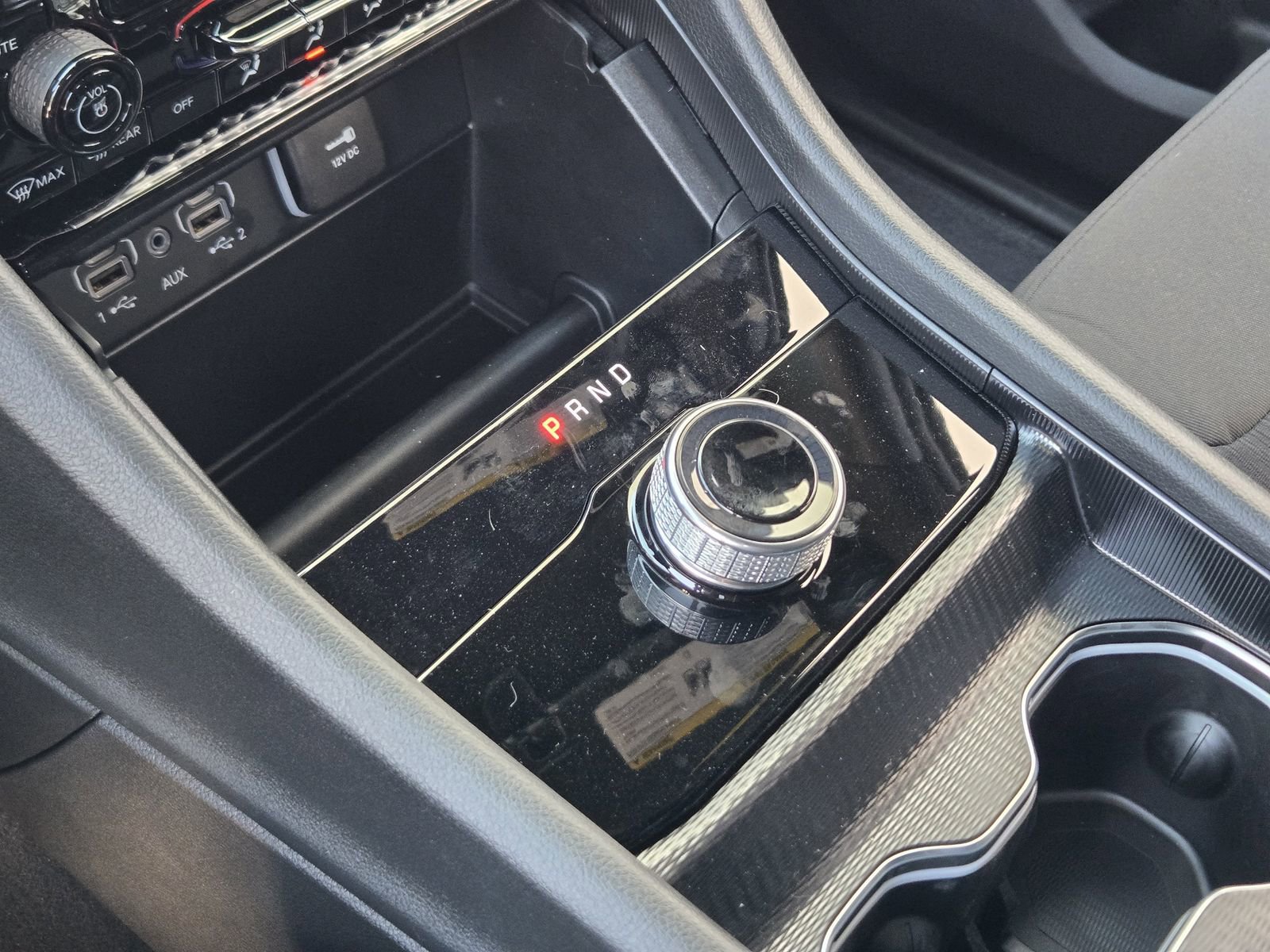 New 2025 Jeep Grand Cherokee L Laredo image 18