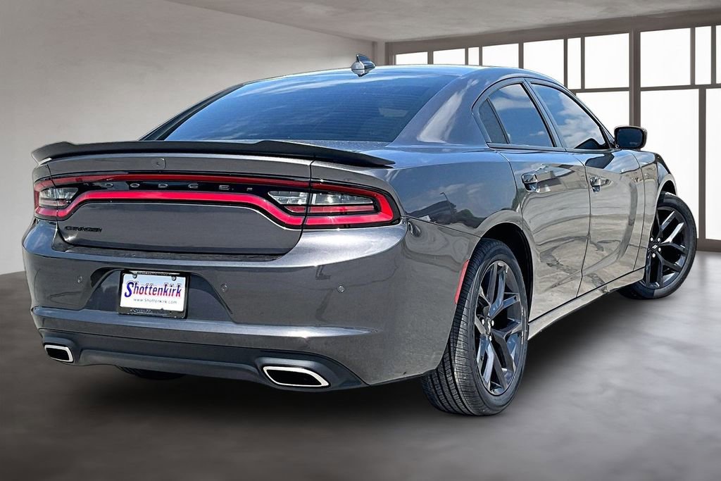 Used 2023 Dodge Charger SXT w/ Blacktop Package RWD image 6