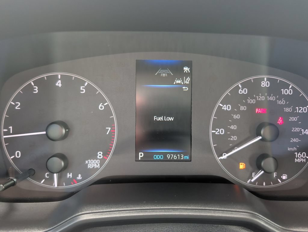 Used 2023 Toyota Corolla LE w/ LE Convenience Package FWD image 12