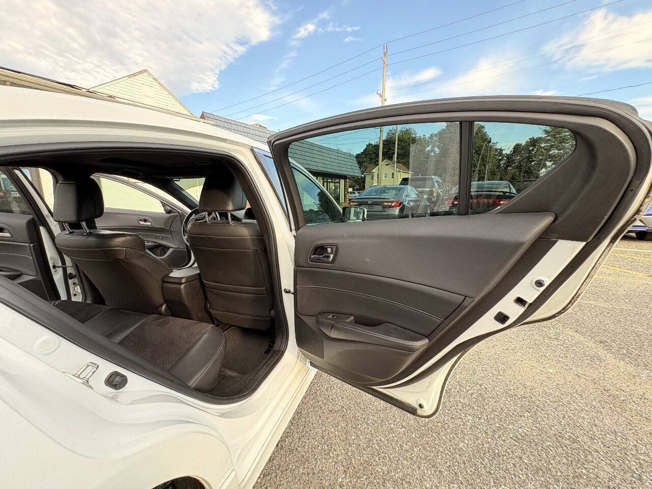 Used 2016 Acura ILX w/ Technology & A-SPEC Package FWD image 19