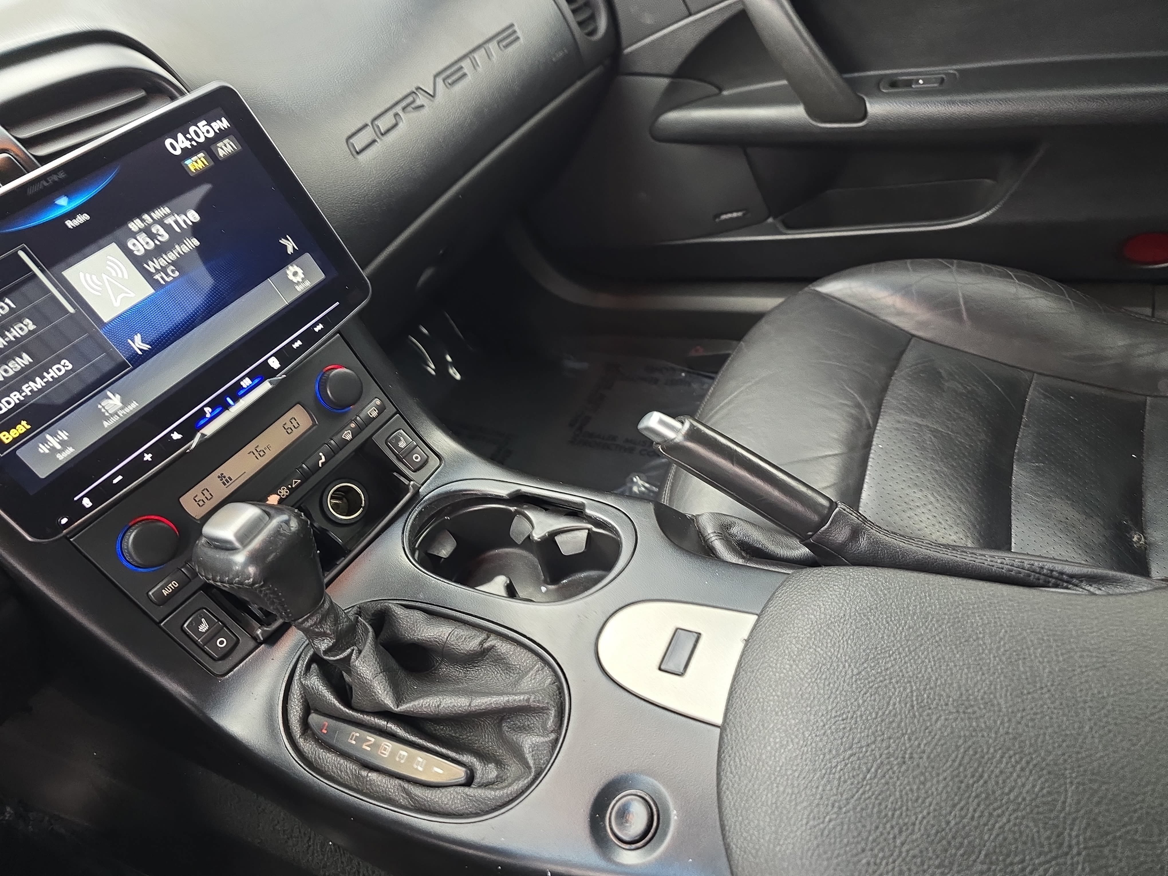 Used 2005 Chevrolet Corvette Convertible w/ Preferred Equipment Group RWD image 19