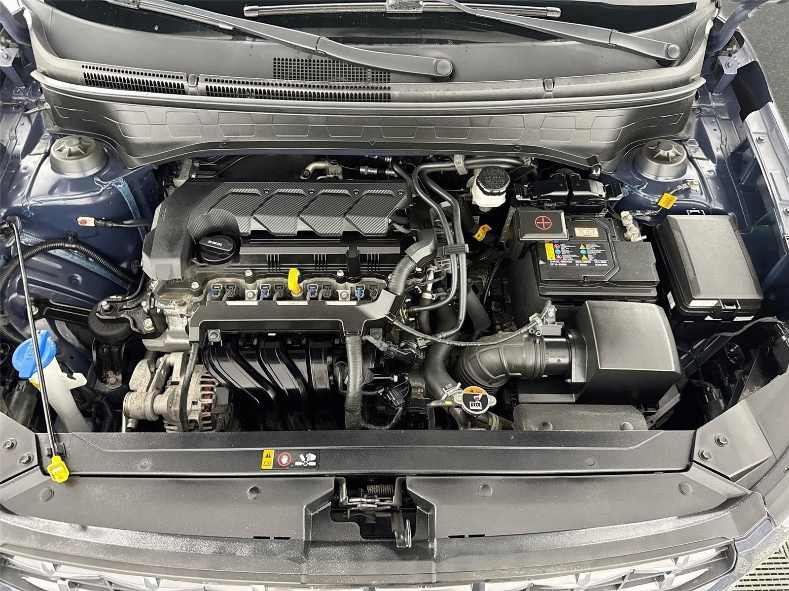 Used 2023 Hyundai Venue Limited w/ Cargo Package FWD image 30