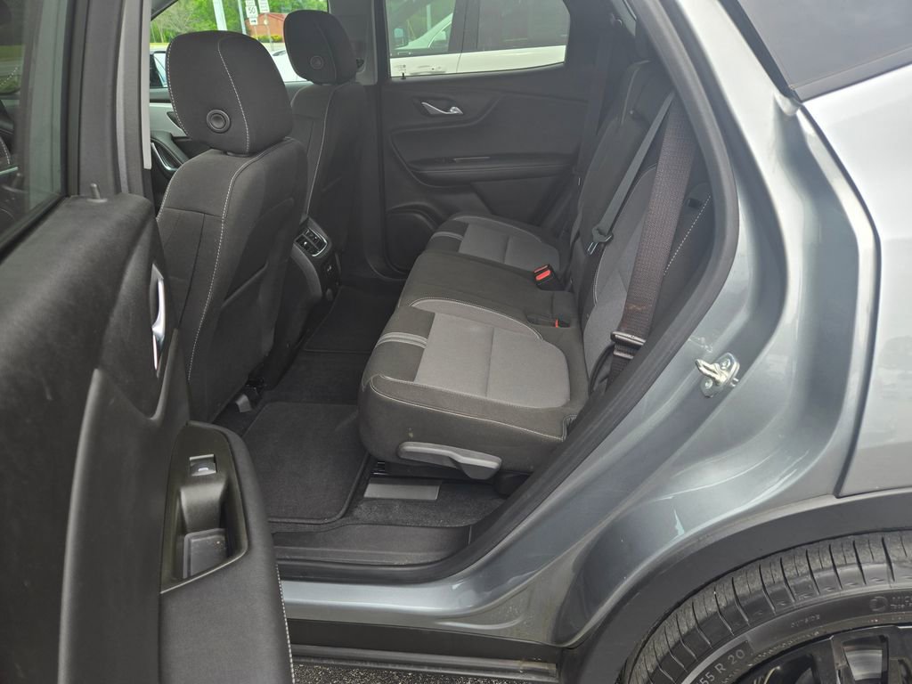 Used 2024 Chevrolet Blazer LT w/ Redline Edition FWD image 8