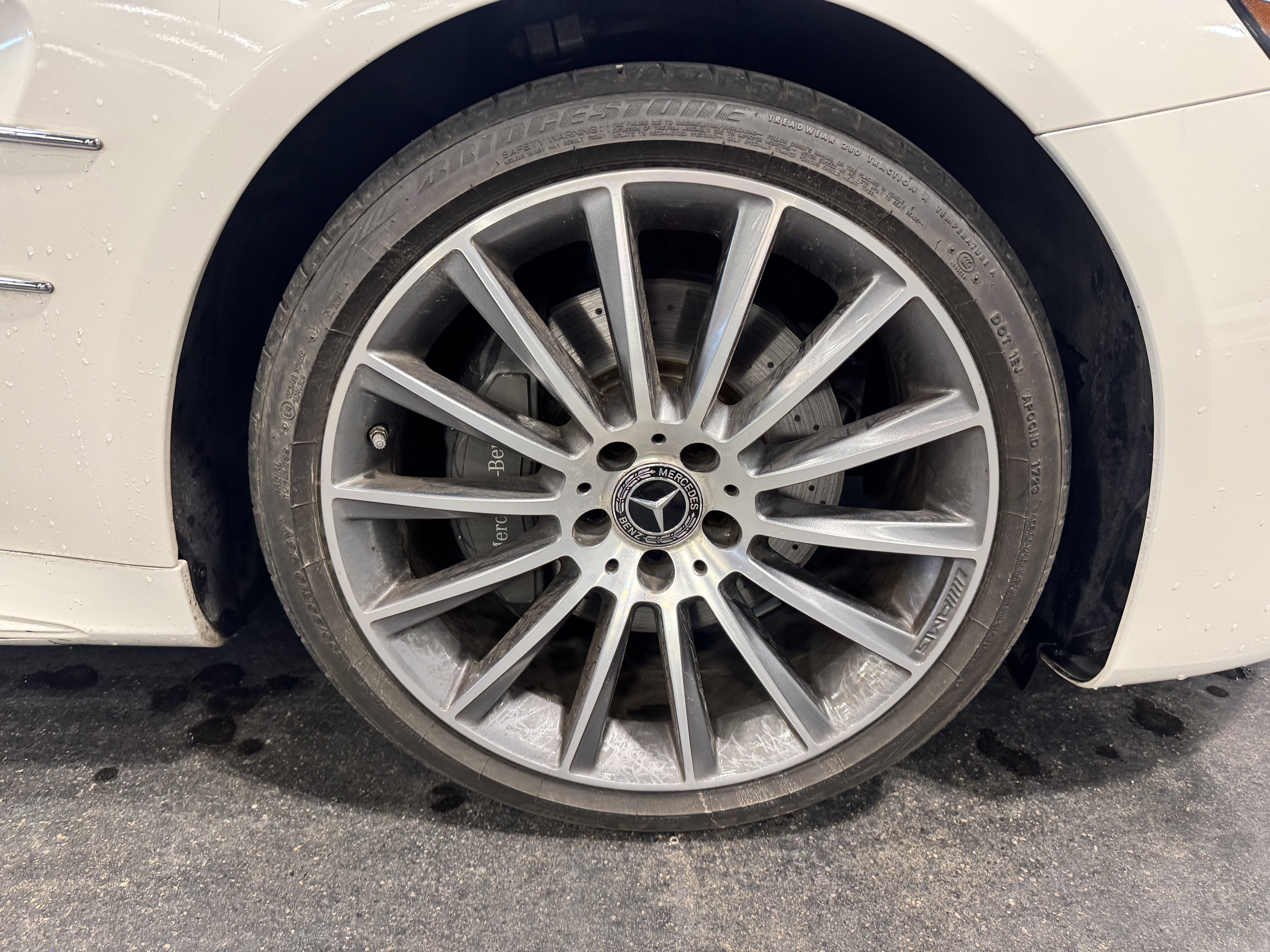 Used 2020 Mercedes-Benz SL 550 w/ Driver Assistance Package image 9