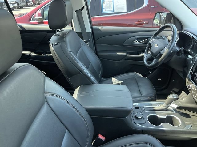 Used 2019 Chevrolet Traverse Premier w/ Redline Edition AWD/4WD image 12