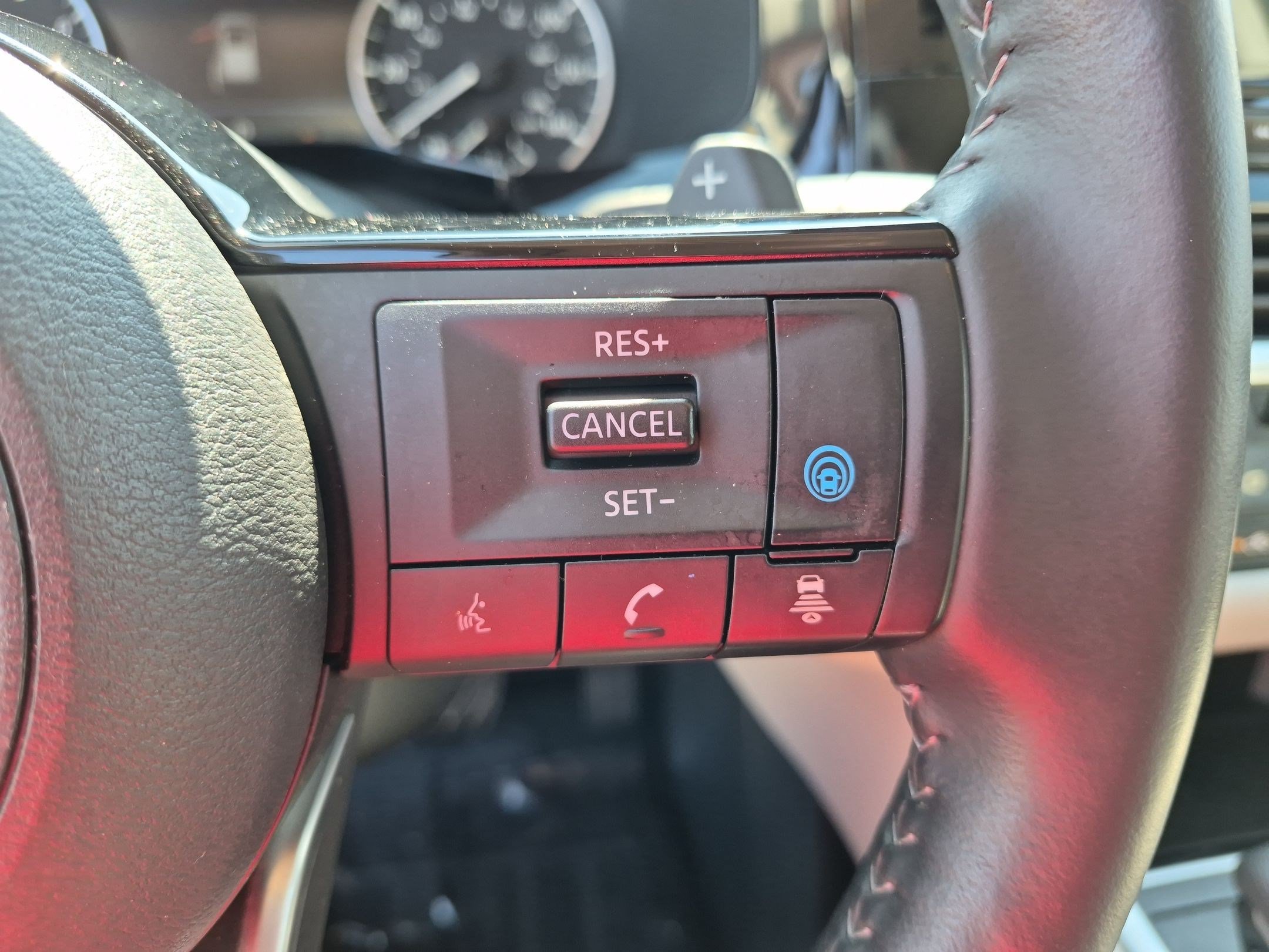 Certified 2025 Nissan Pathfinder SL AWD/4WD image 20