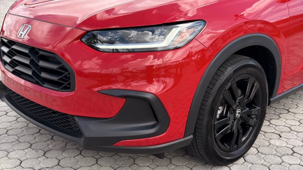 Certified 2026 Honda HR-V Sport image 15