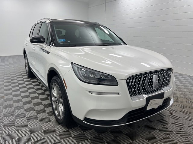 Used 2022 Lincoln Corsair AWD w/ Premium Package image 1