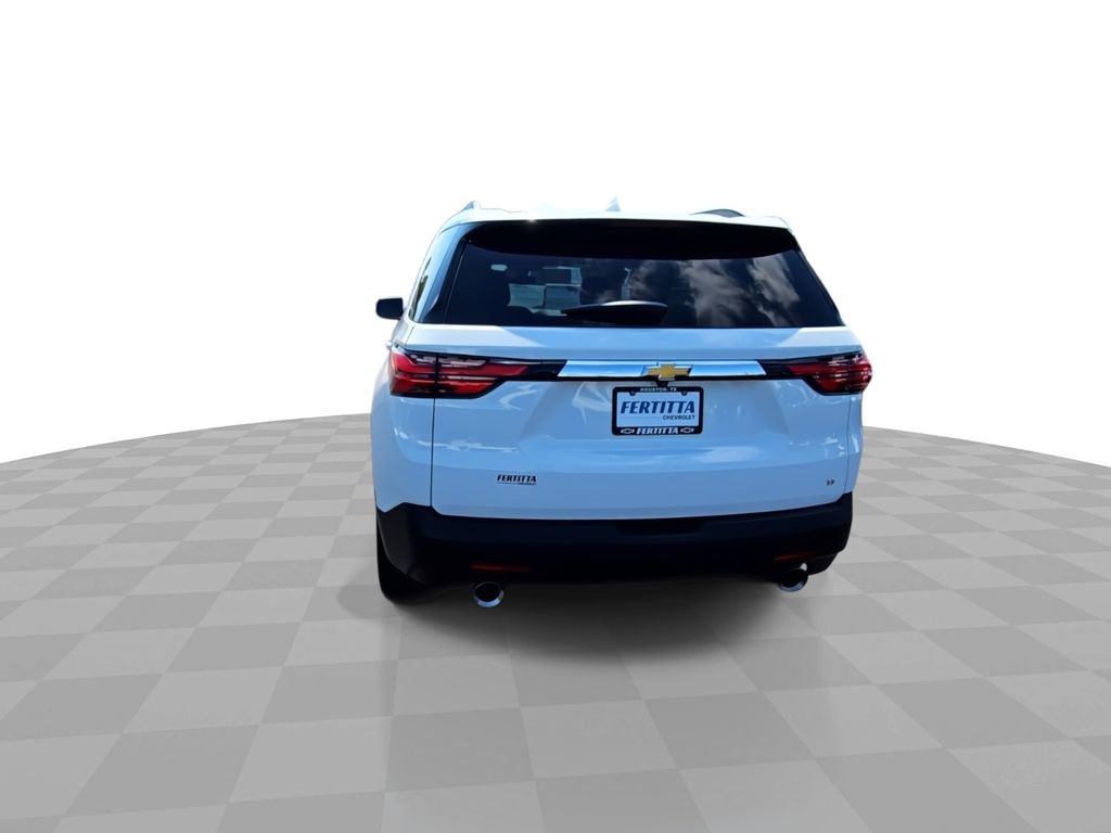 Used 2023 Chevrolet Traverse LT FWD image 7