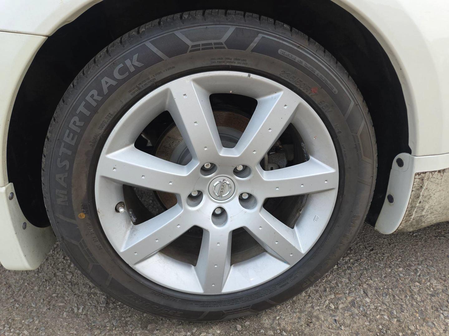 Used 2005 Nissan 350Z Touring RWD image 40