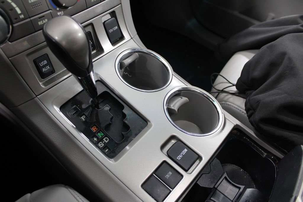 Used 2012 Toyota Highlander SE image 34