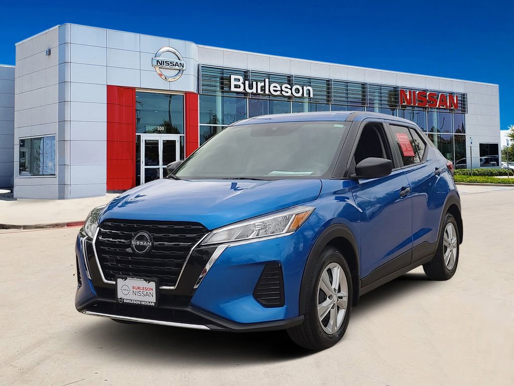 Certified 2025 Nissan Kicks Play S
