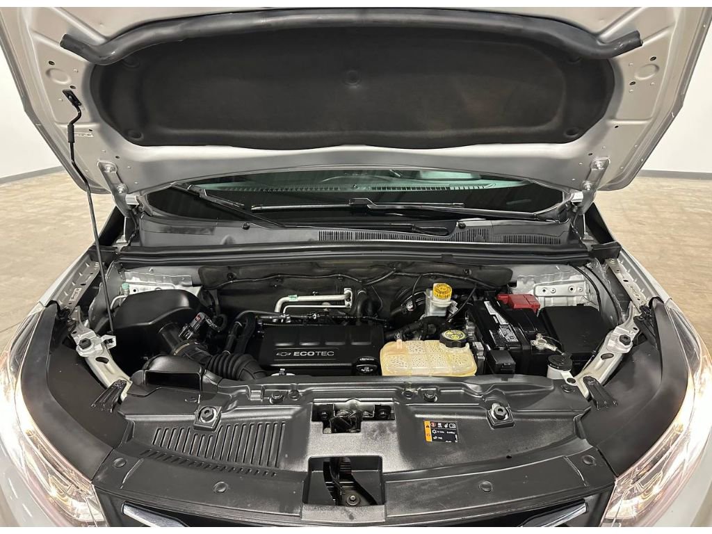 Used 2018 Chevrolet Trax LS FWD image 4