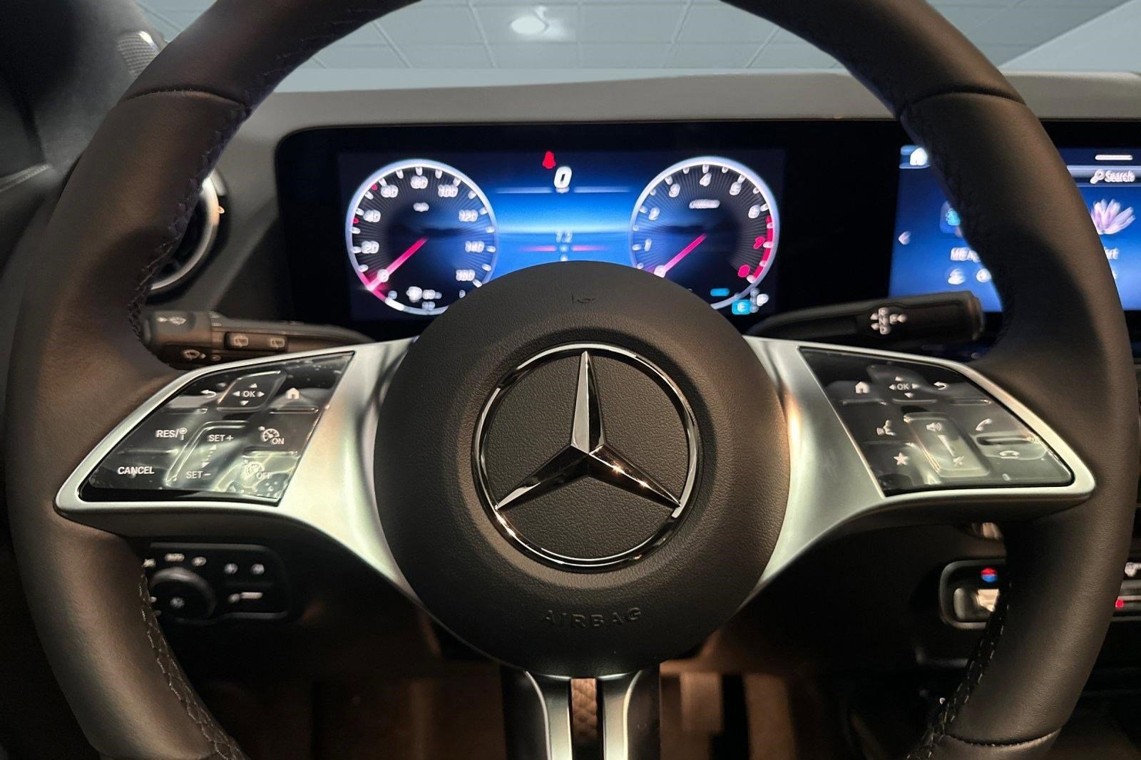 Used 2026 Mercedes-Benz GLA 250 image 15