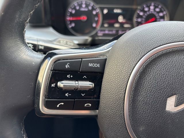 Certified 2022 Kia Sorento S w/ Panoramic Sunroof Package image 25