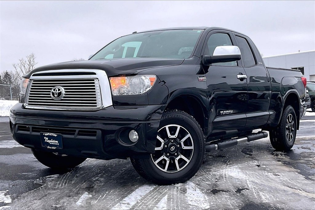 Used 2013 Toyota Tundra Limited image 2