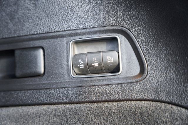 Certified 2025 Mercedes-Benz GLS 450 4MATIC image 11