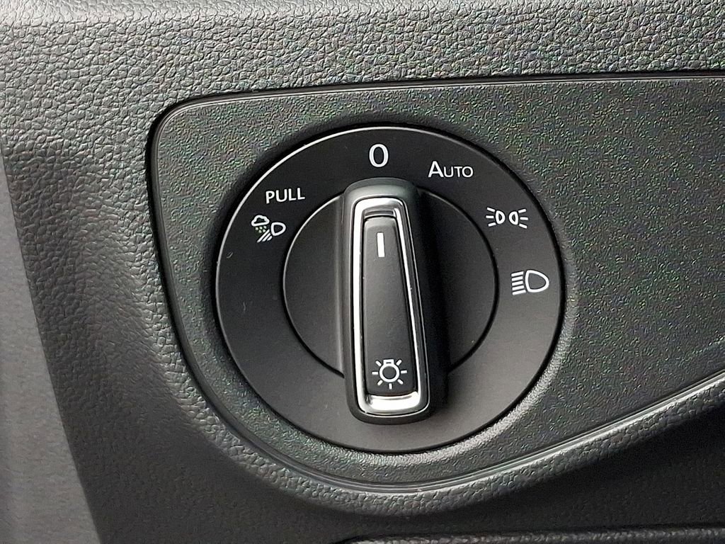 Used 2022 Volkswagen Atlas SE w/ Panoramic Sunroof Package image 26