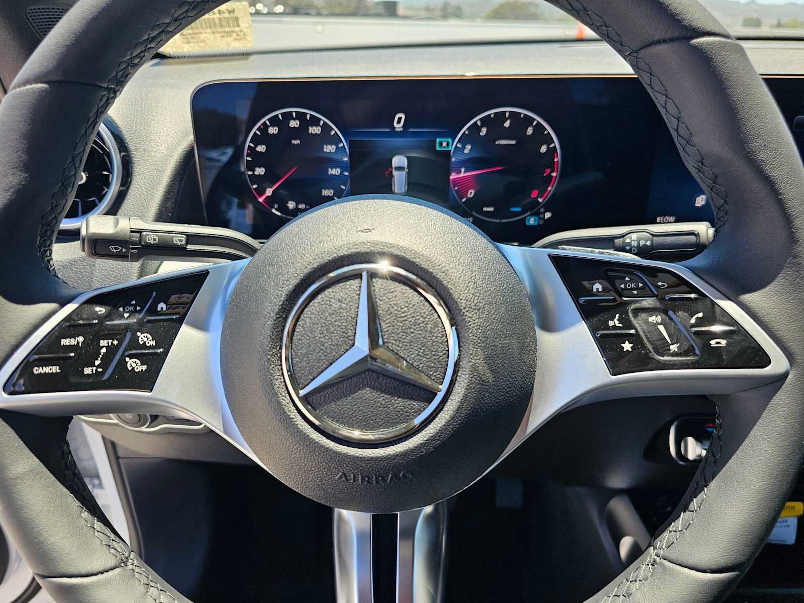 New 2026 Mercedes-Benz GLB 250 image 22