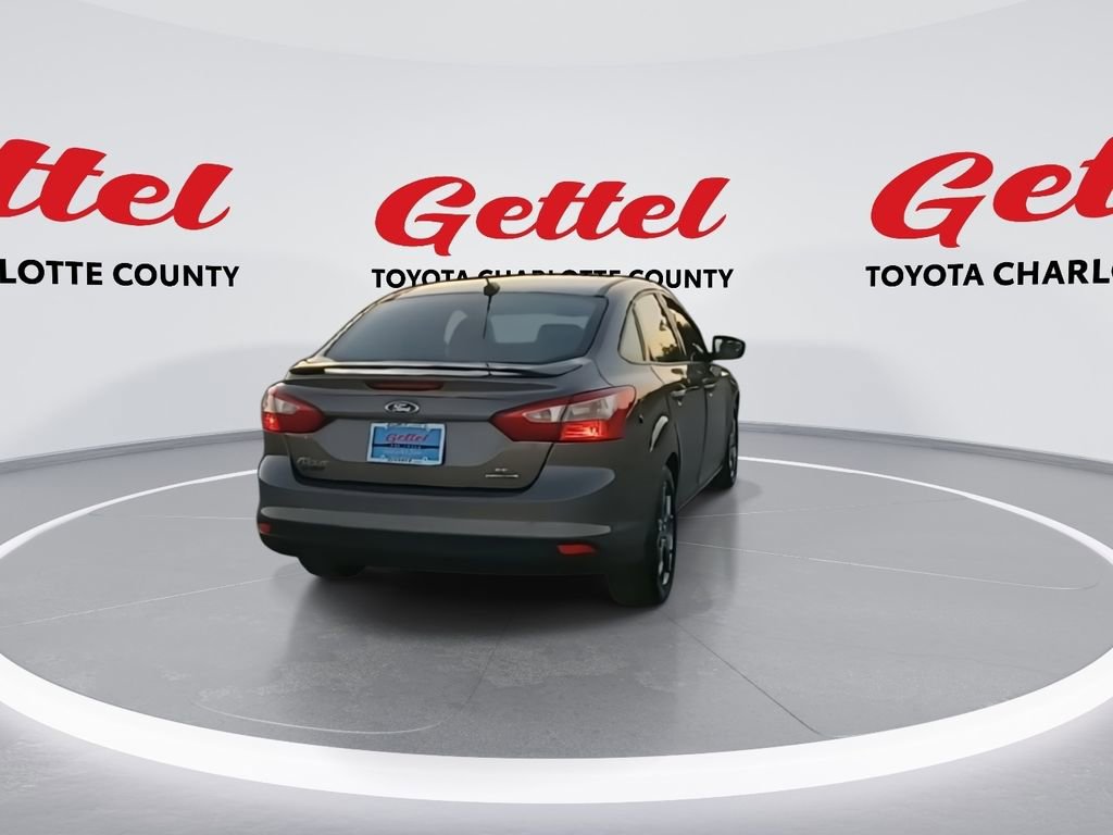 Used 2014 Ford Focus SE w/ Equipment Group 201A image 7