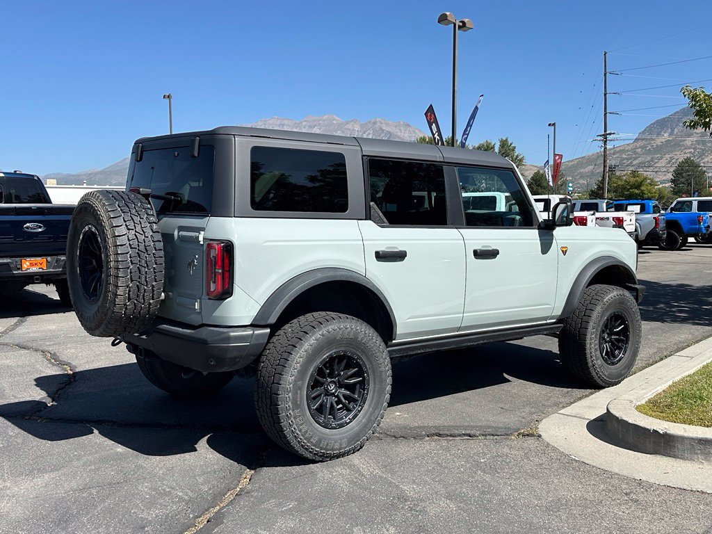 Used 2022 Ford Bronco Badlands AWD/4WD image 10