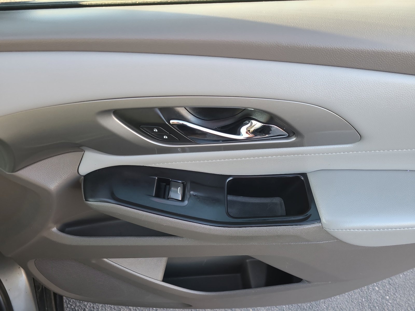 Used 2019 Chevrolet Traverse LT image 31