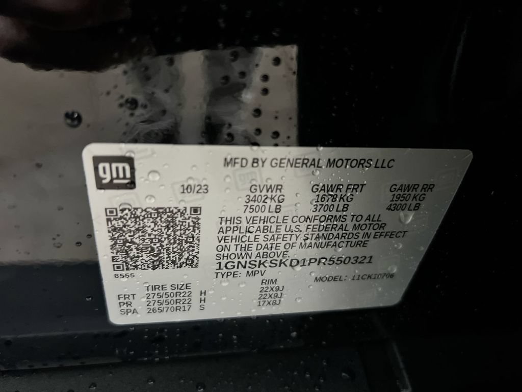 Used 2023 Chevrolet Tahoe Premier AWD/4WD image 29