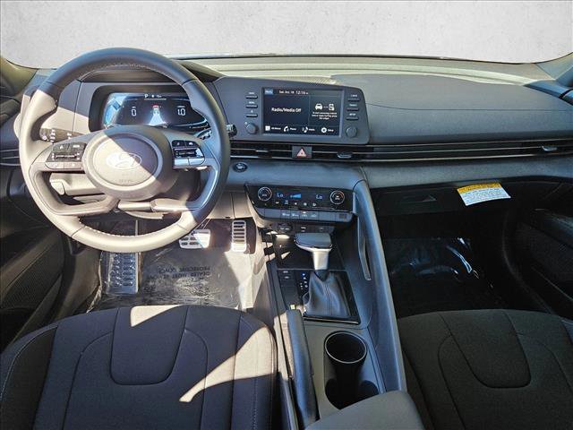 New 2025 Hyundai Elantra Sport image 14