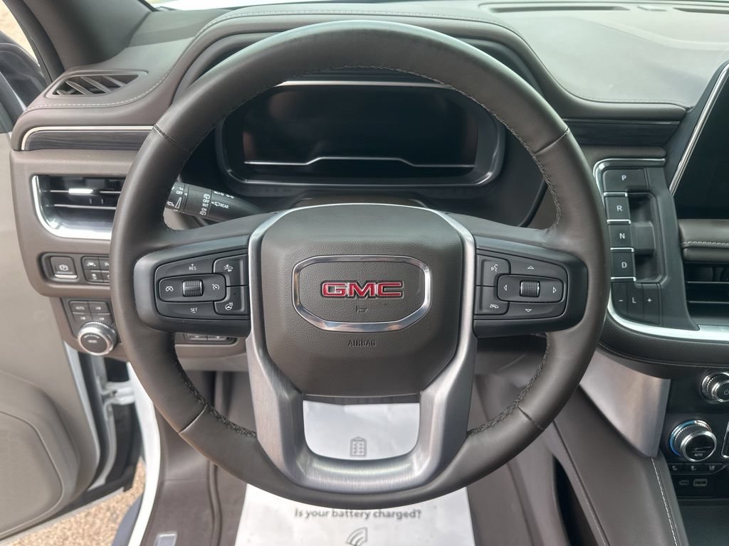 Used 2023 GMC Yukon SLT w/ SLT Premium Package AWD/4WD image 16