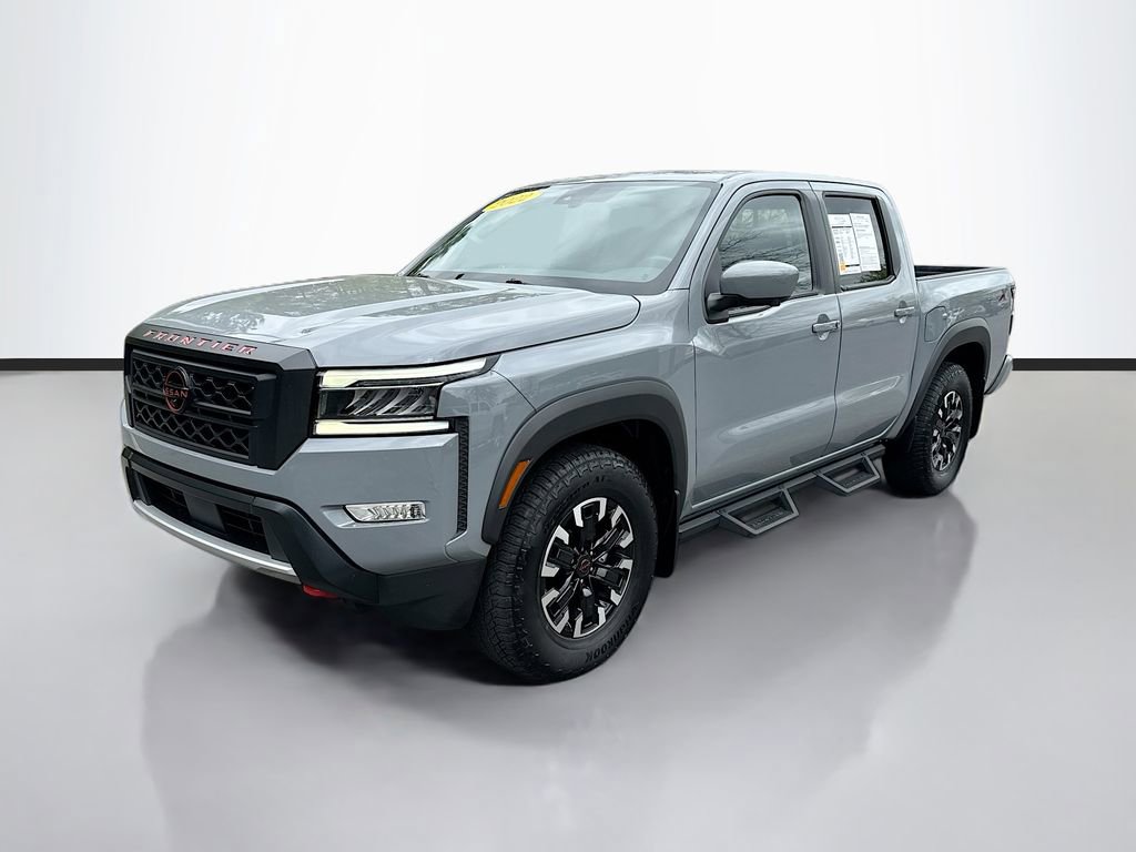 Used 2022 Nissan Frontier Pro-X image 3