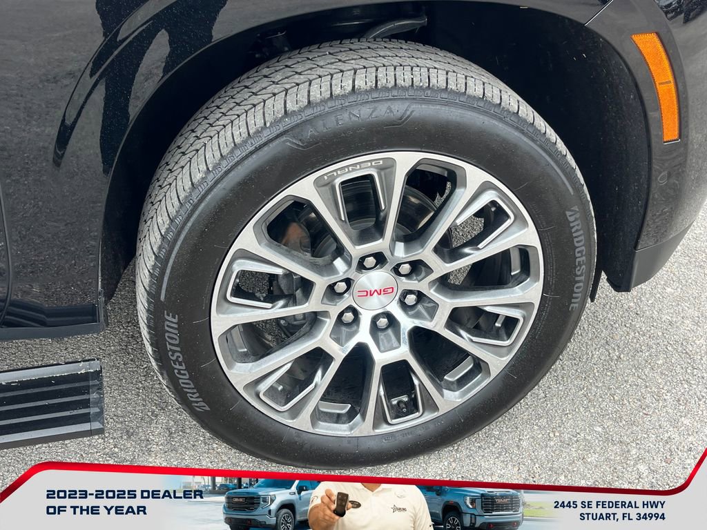 Used 2025 GMC Yukon XL Denali w/ Denali Reserve Package image 20