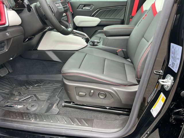 New 2025 GMC Canyon AT4 w/ AT4X Package image 18