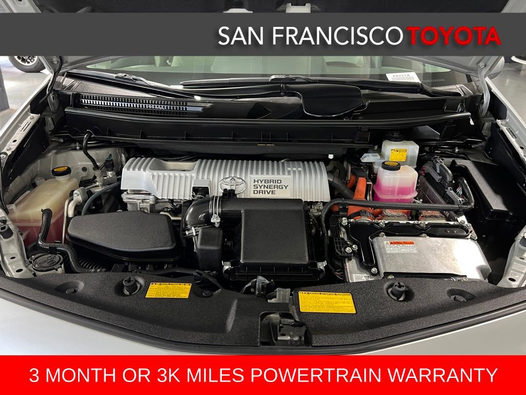 Used 2012 Toyota Prius V Three image 35