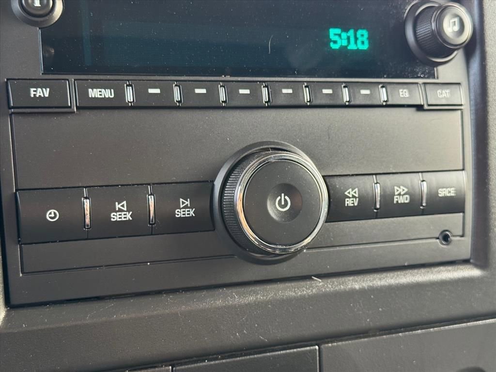 Used 2023 Chevrolet Express 2500 w/ Driver Convenience Package RWD image 21