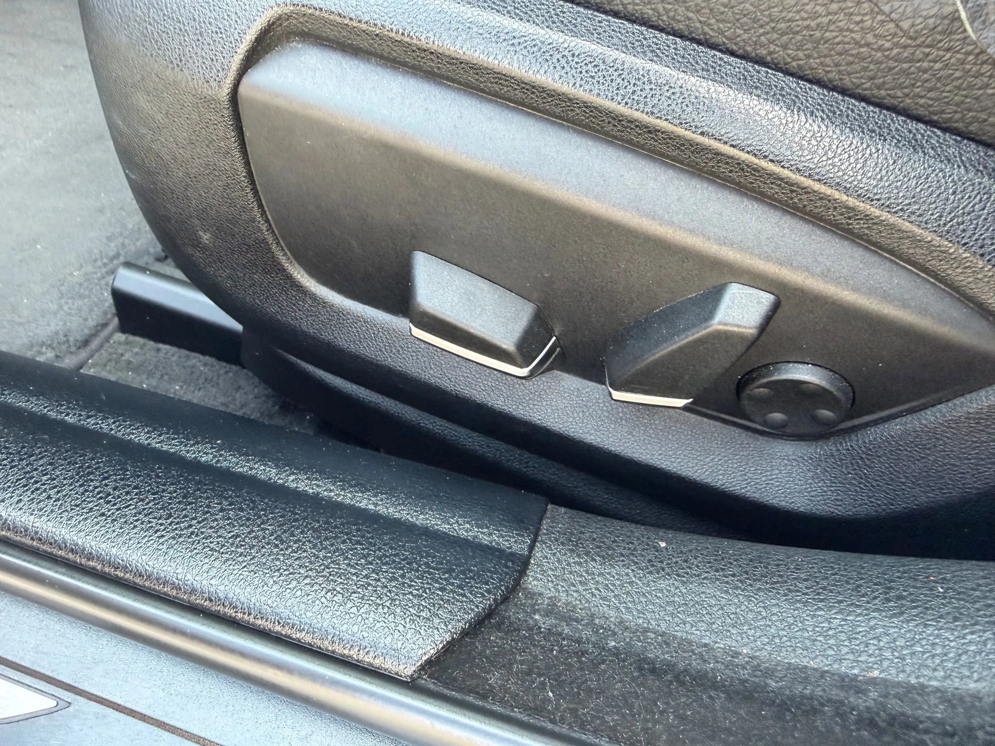 Used 2016 BMW 528i Sedan image 28